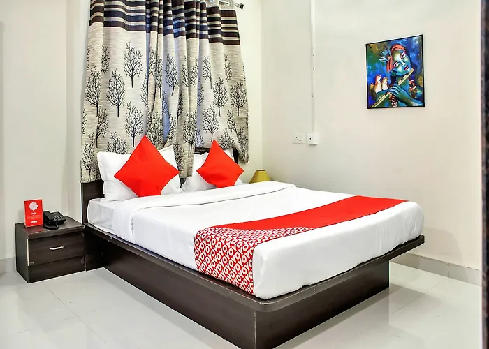 Oyo 12042 Green Olives Apartments